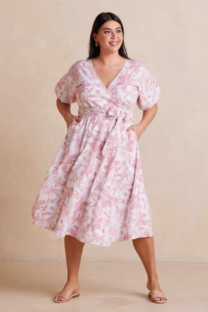 The Coastal Poplin Puff-Sleeve Wrap Midi Dress - Batik Floral in Faded Rose & White Sand