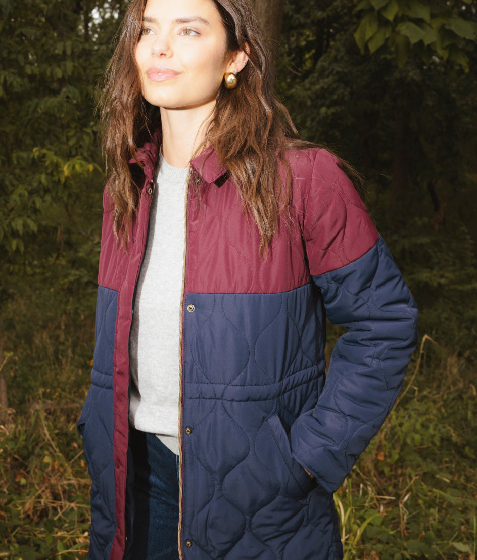 The Long Colorblock Eco Quilted Coat - Midnight & Black Cherry - Image 2